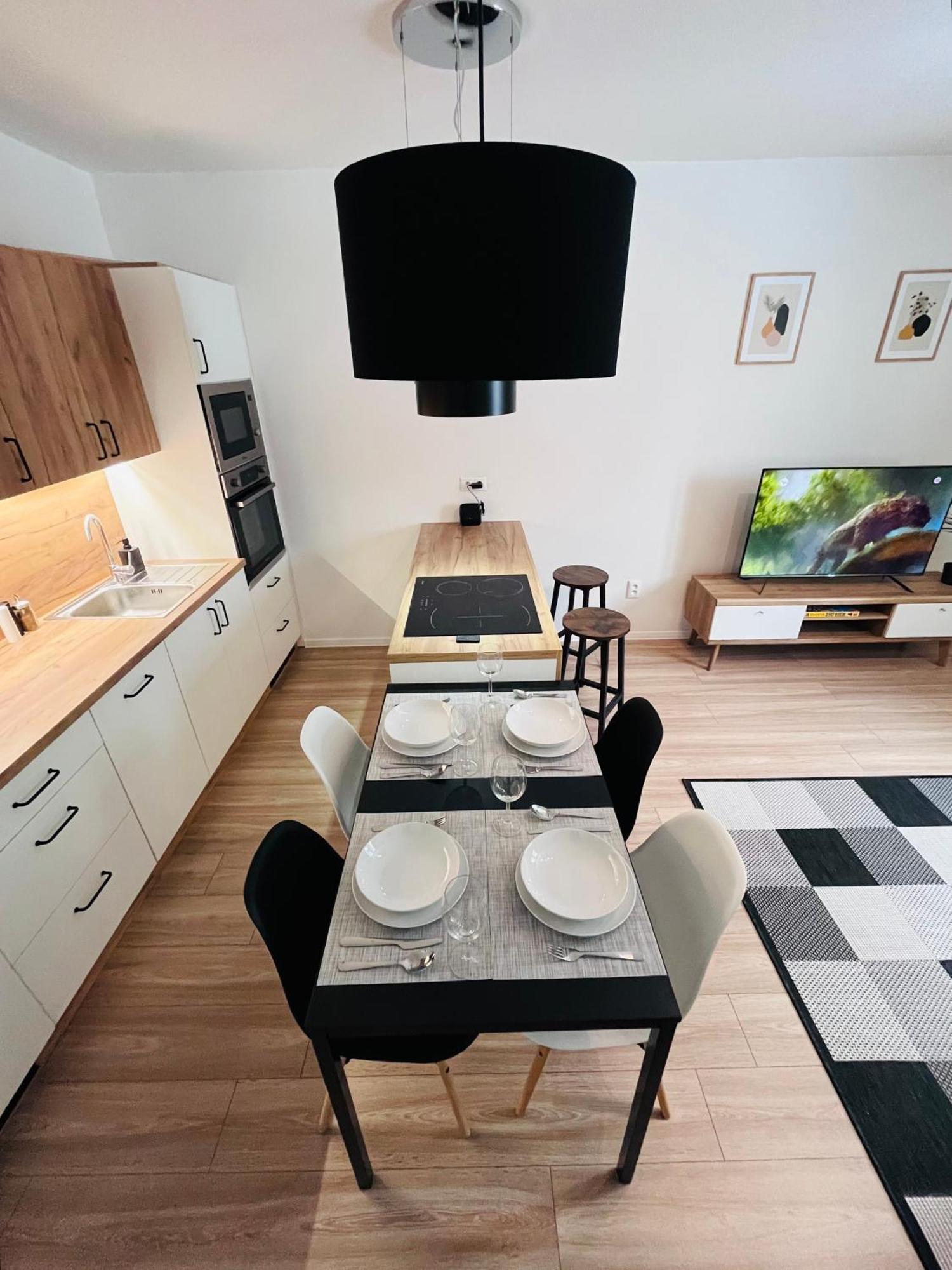 Nordic House Apartment Zavazna Poruba Luaran gambar